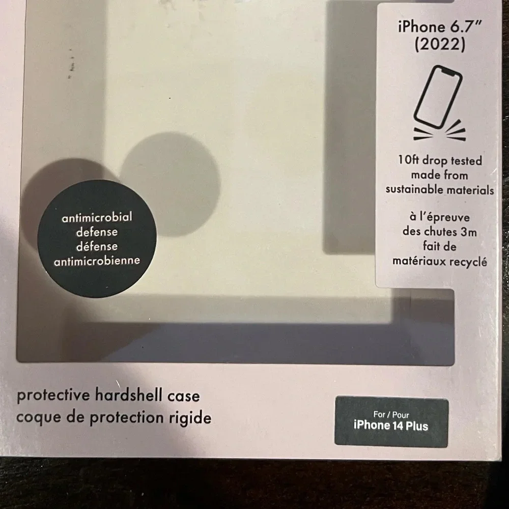 NIB Kate Spade New York Apple iPhone 14 Pro Protective Case